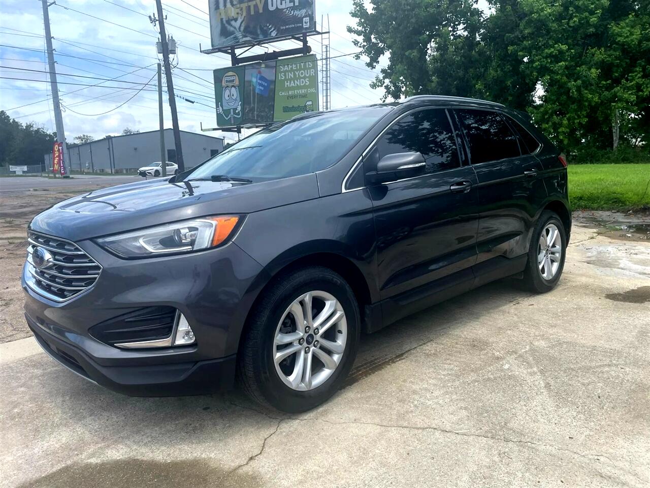 2020 Ford Edge SEL photo 8