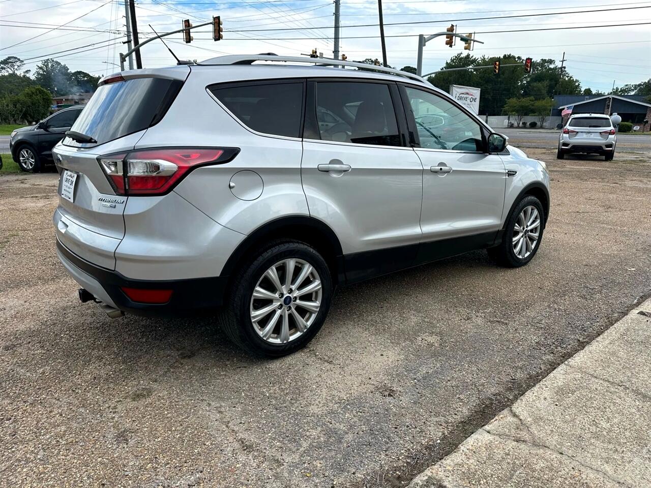 2017 Ford Escape Titanium photo 4