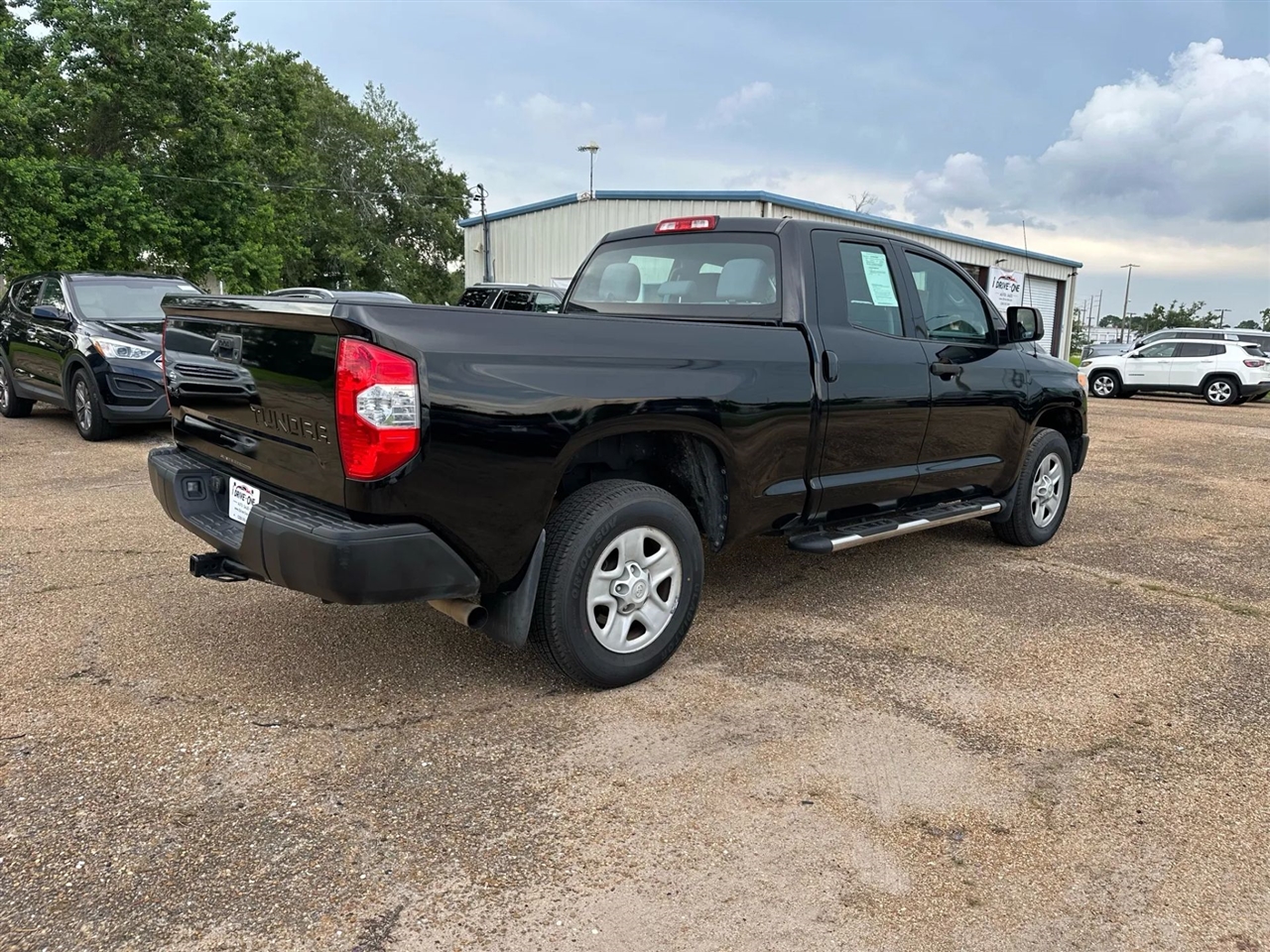 2016 Toyota Tundra SR Double Cab photo 5