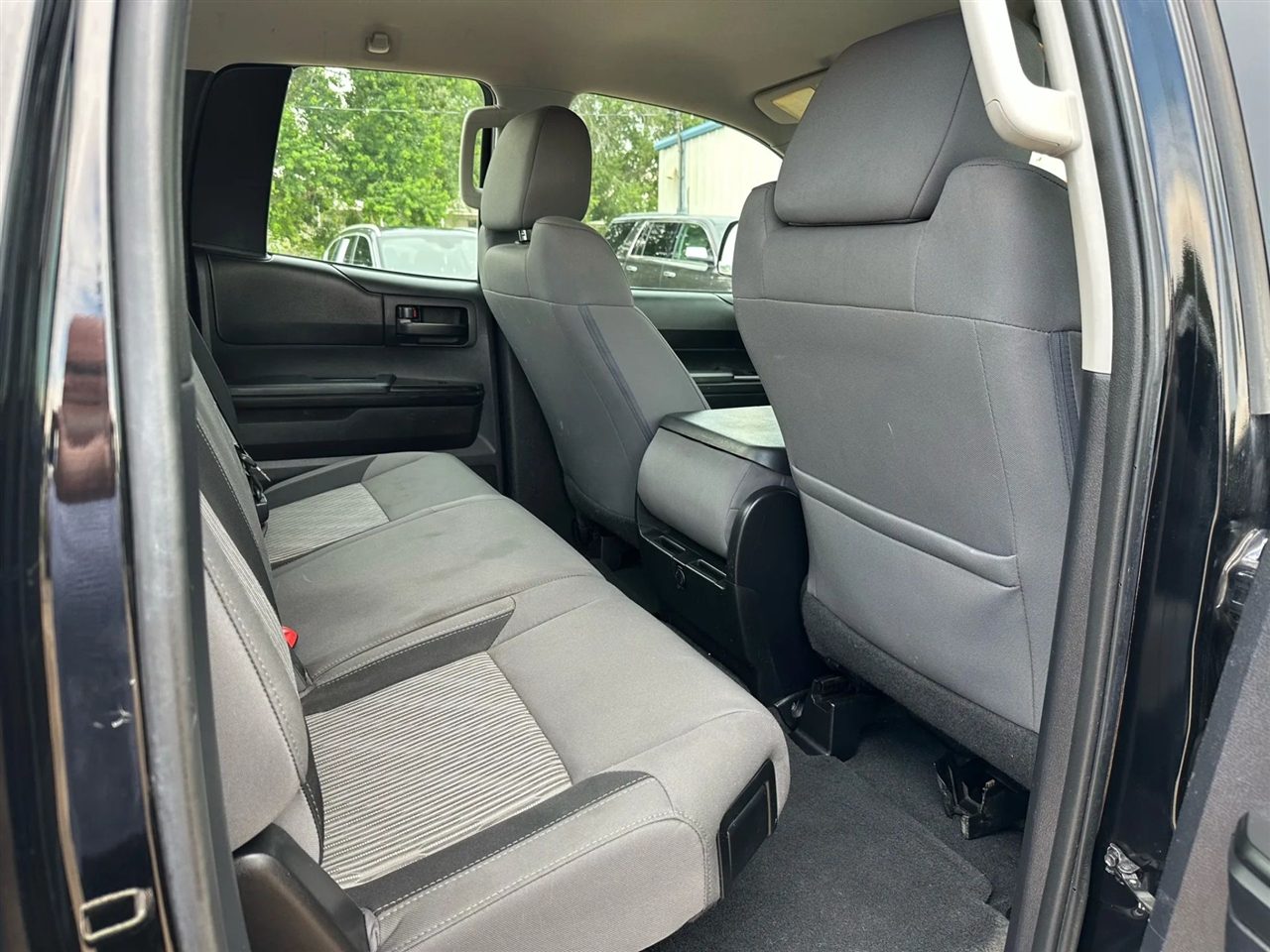2016 Toyota Tundra SR Double Cab photo 11