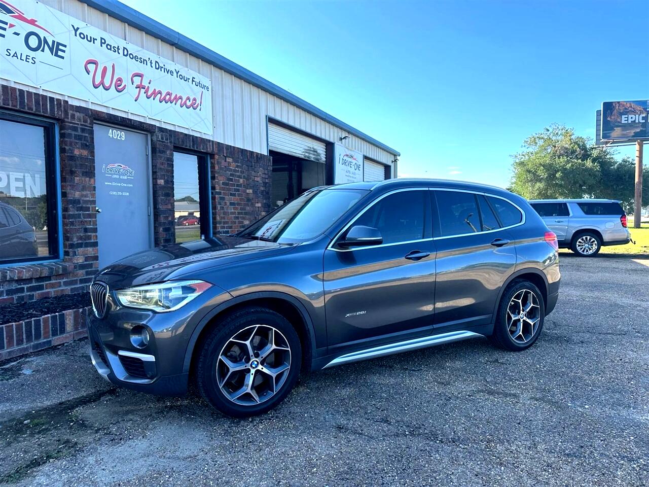 2016 Bmw X1 XDrive28i photo 2