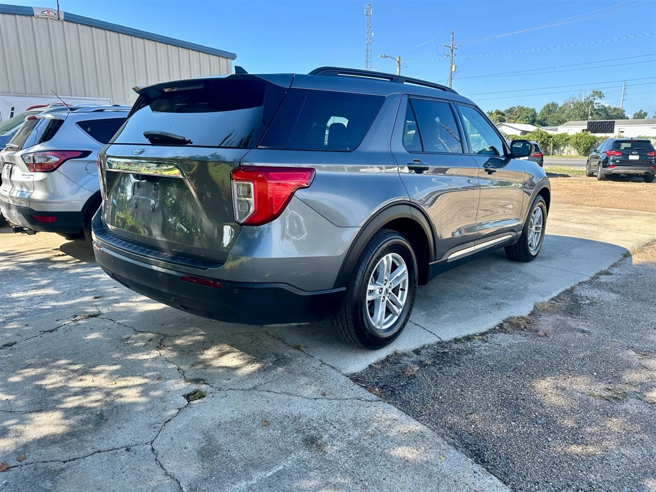 Ford Explorer XLT 2023