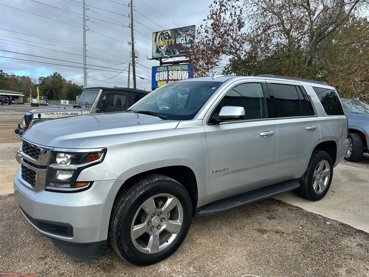 2017 Chevrolet Tahoe LS's photo