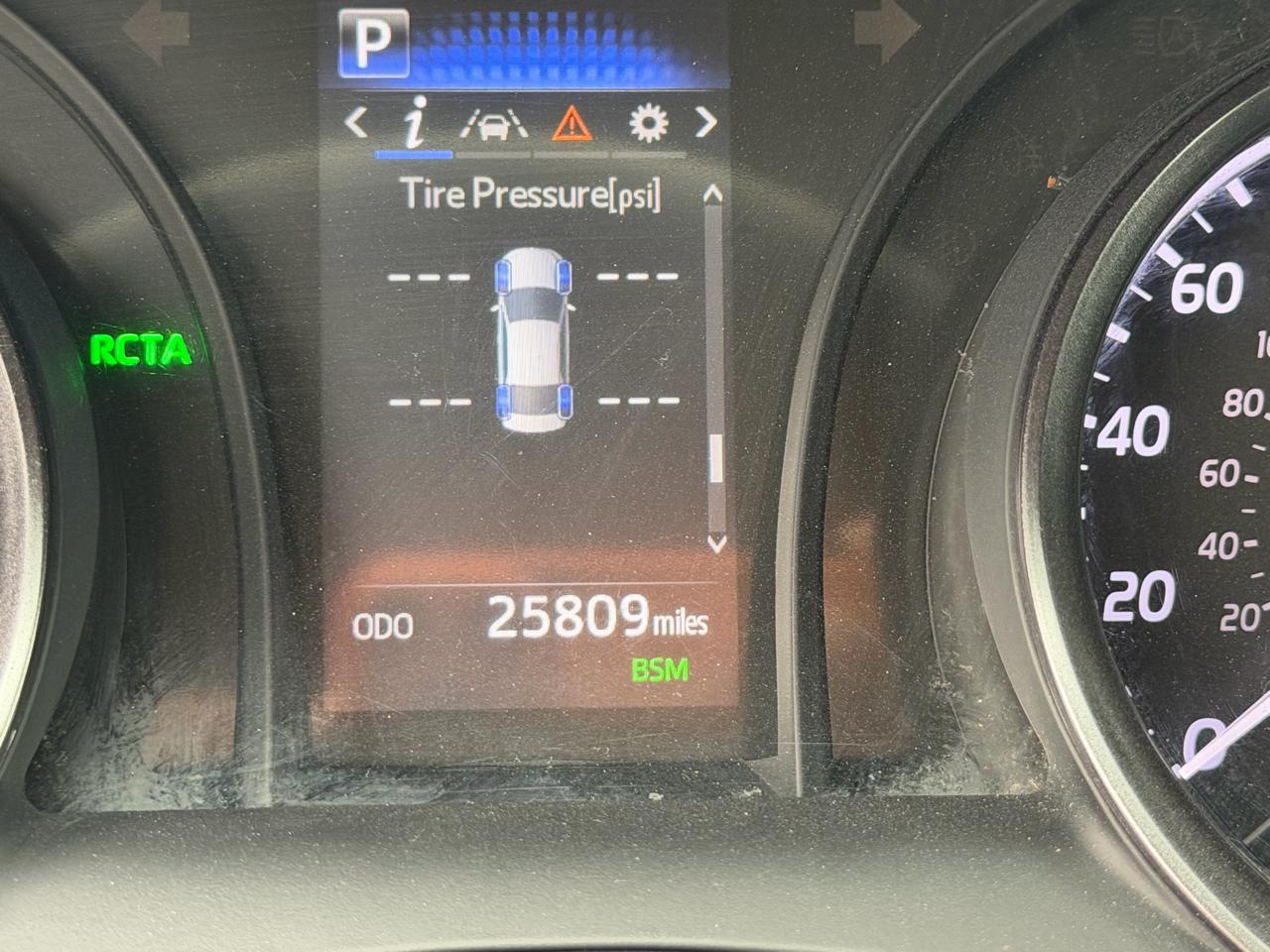 Toyota Camry SE 2024