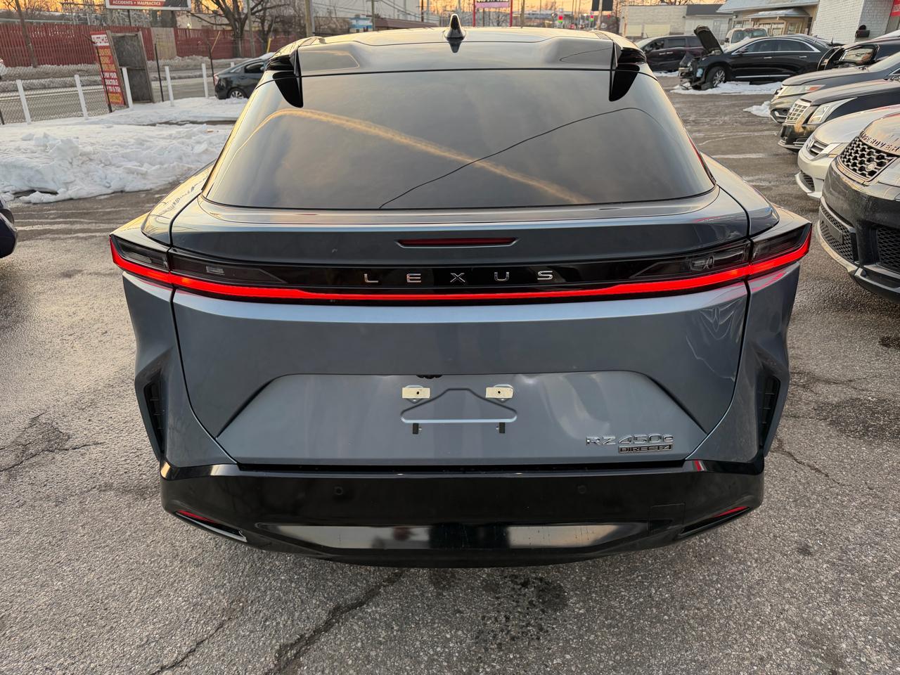 Lexus RZ 450e Premium 2023