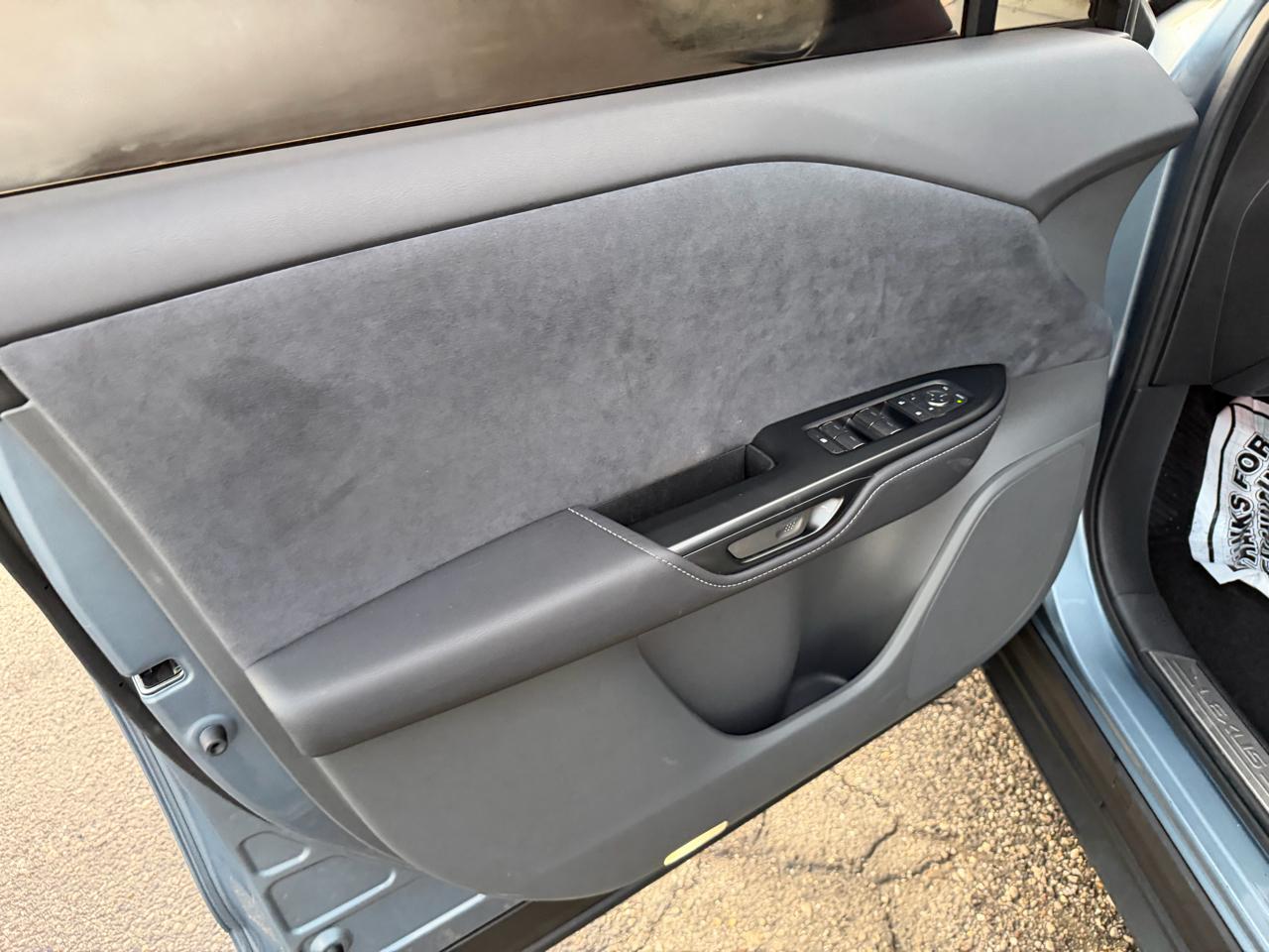 Lexus RZ 450e Premium 2023