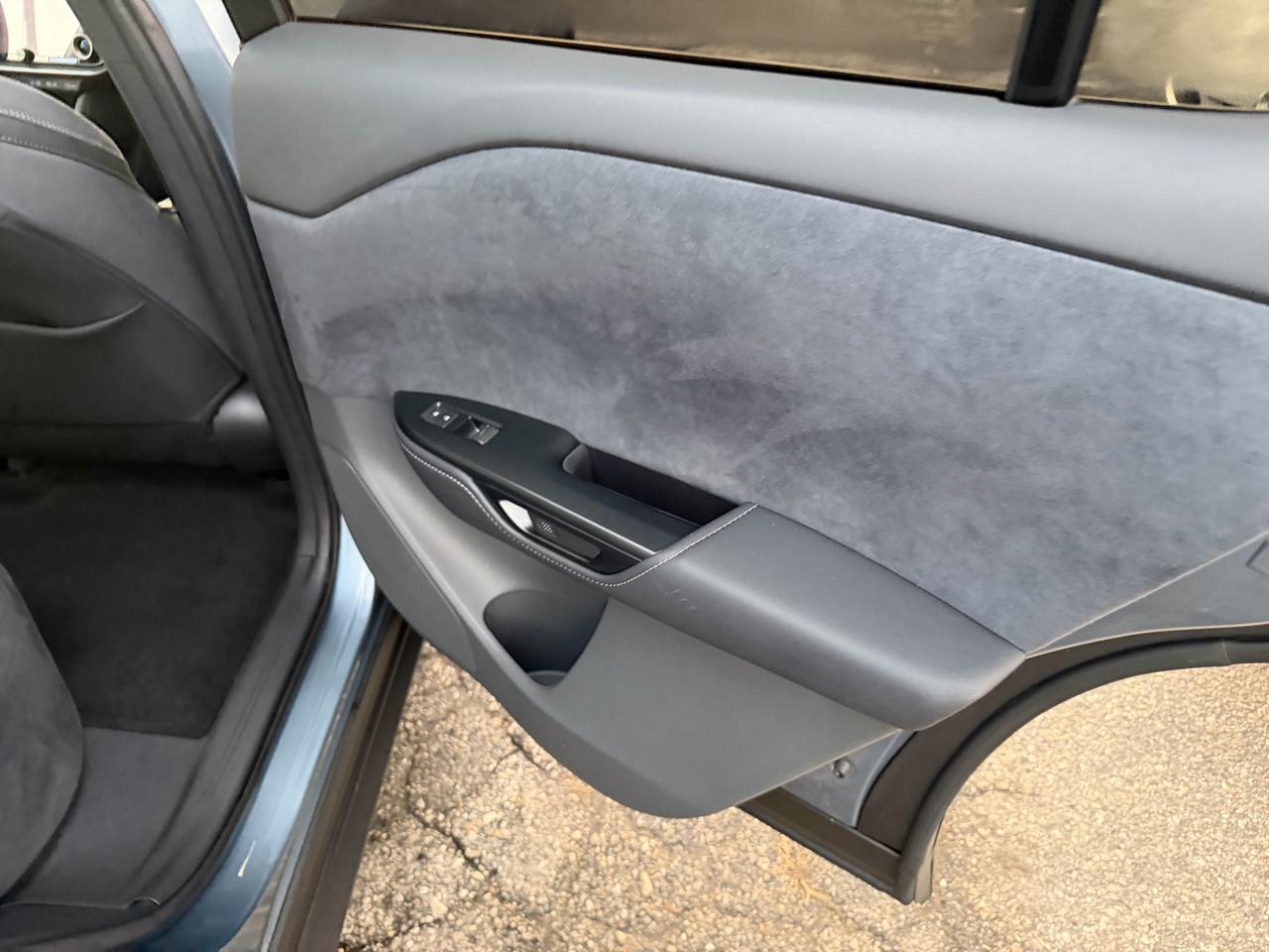 Lexus RZ 450e Premium 2023