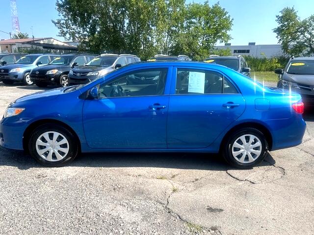 2010 Toyota Corolla photo 2