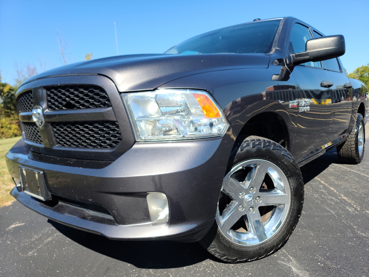 2017 Ram 1500 Express photo 2