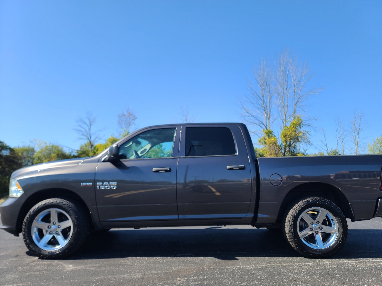 2017 Ram 1500 Express photo 10