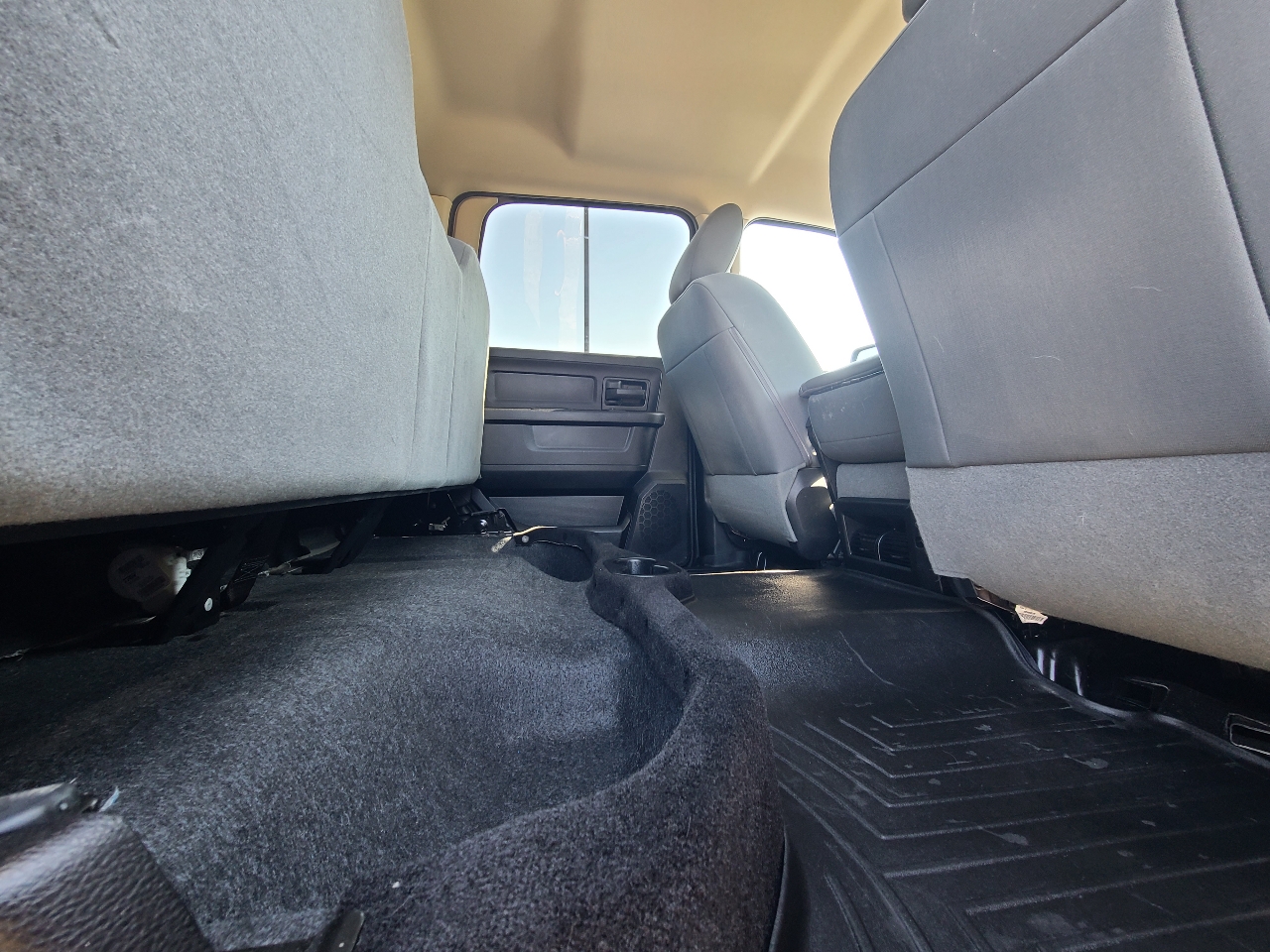 2017 Ram 1500 Express photo 12
