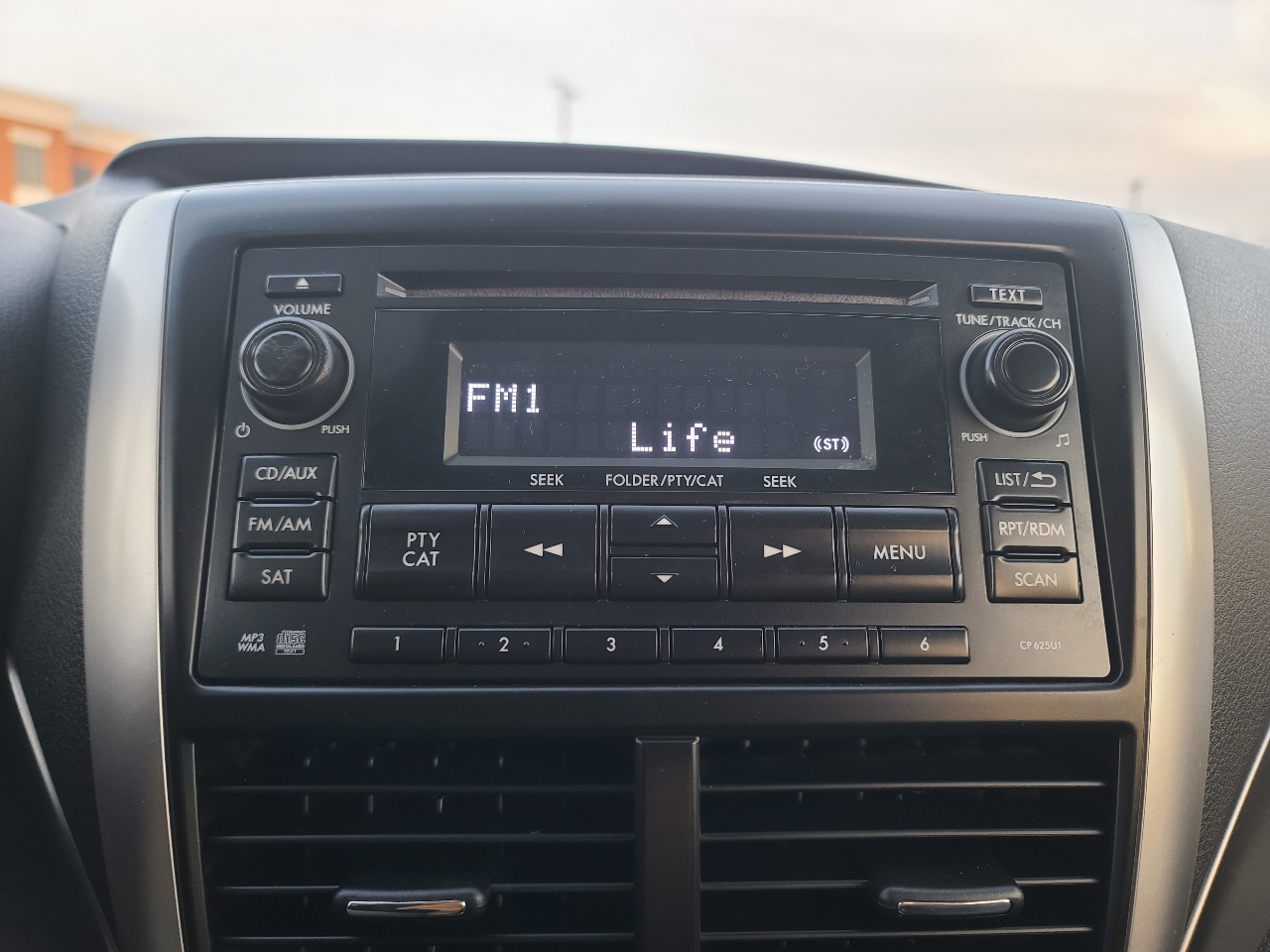 Subaru Forester 2.5X Premium 2011