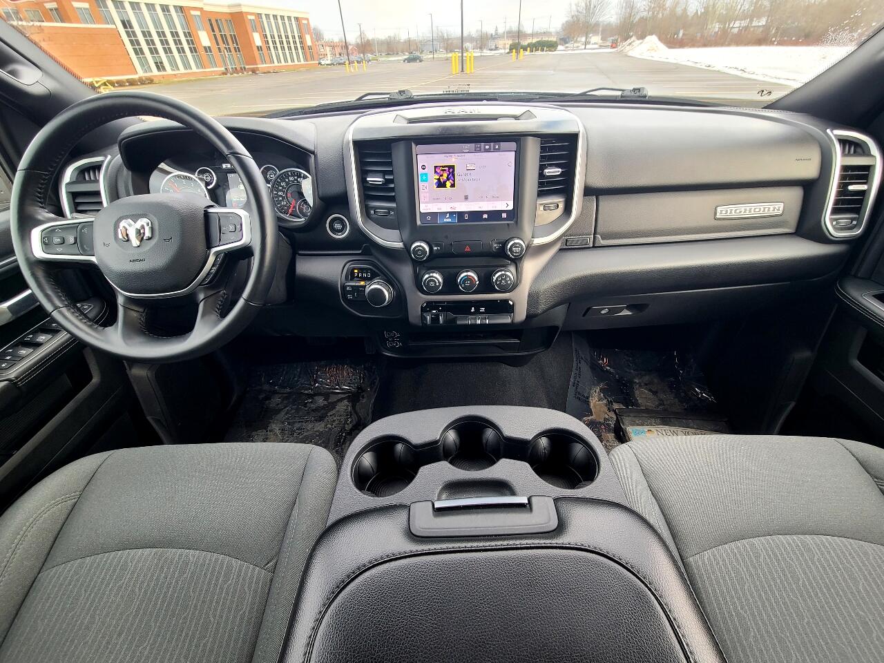 RAM 2500 Big Horn 4x4 Crew Cab 6'4" Box 2024