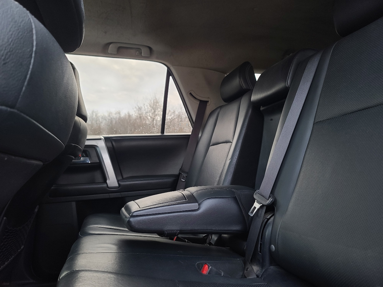 Toyota 4Runner Limited 4WD 2016