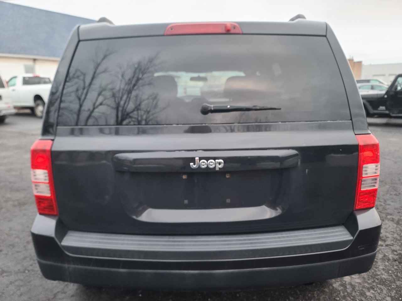 Jeep Patriot Sport 2WD 2012
