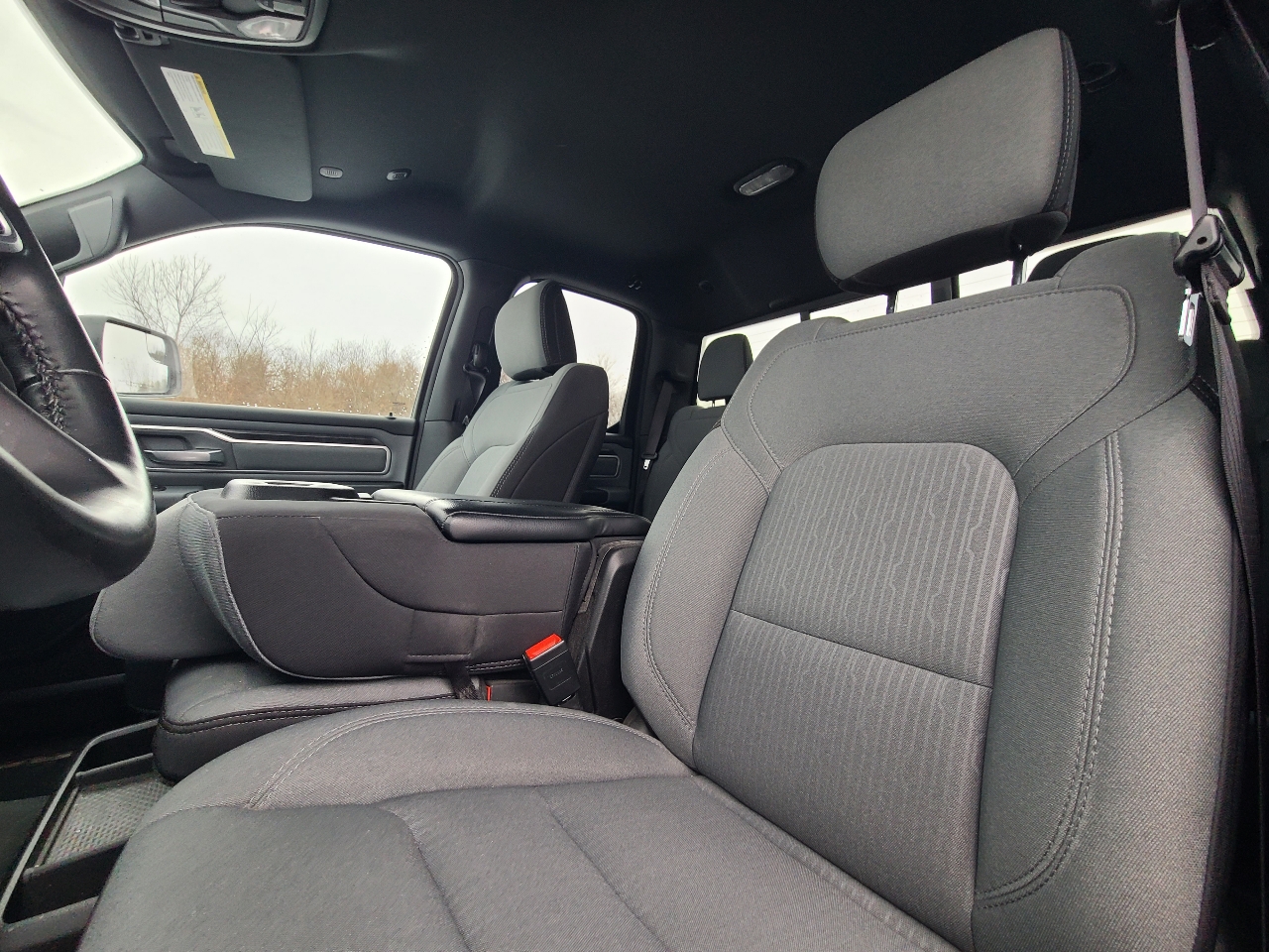 RAM 1500 Big Horn Quad Cab 4WD 2022