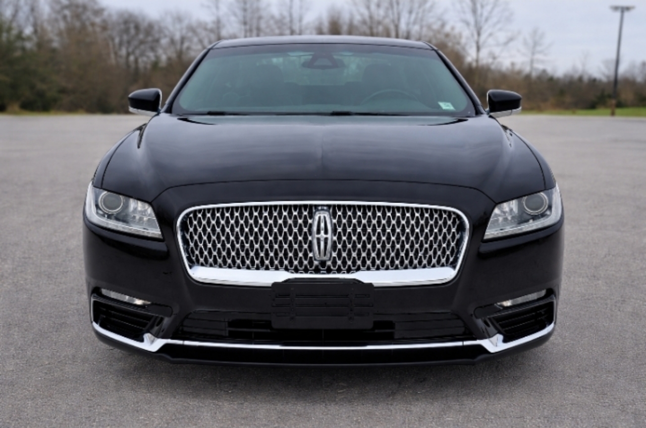 Lincoln Continental Base 2019