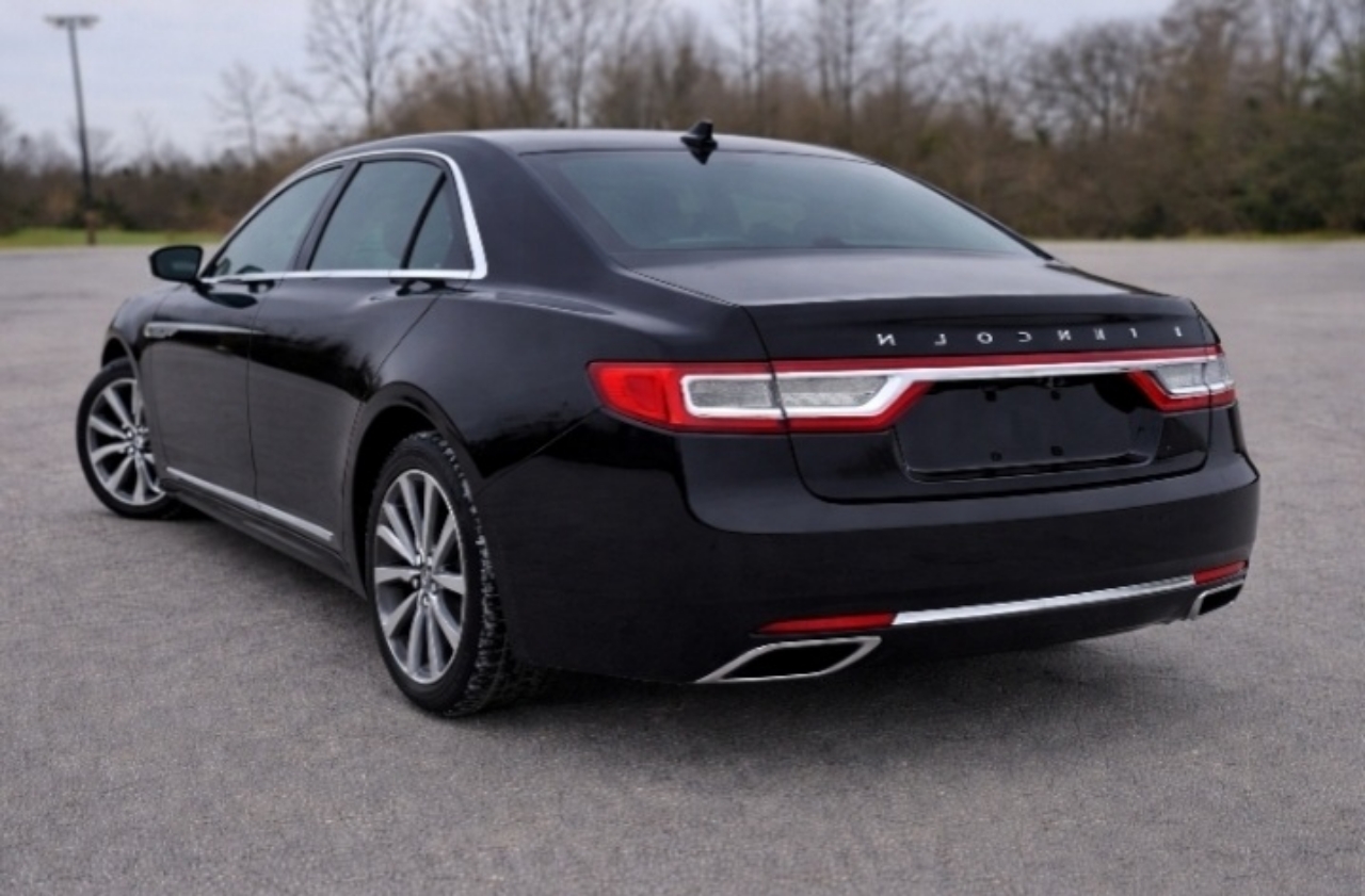 Lincoln Continental Base 2019