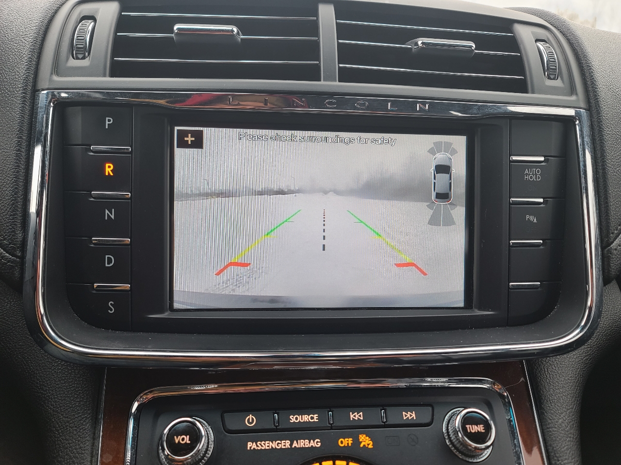 Lincoln Continental Base 2019