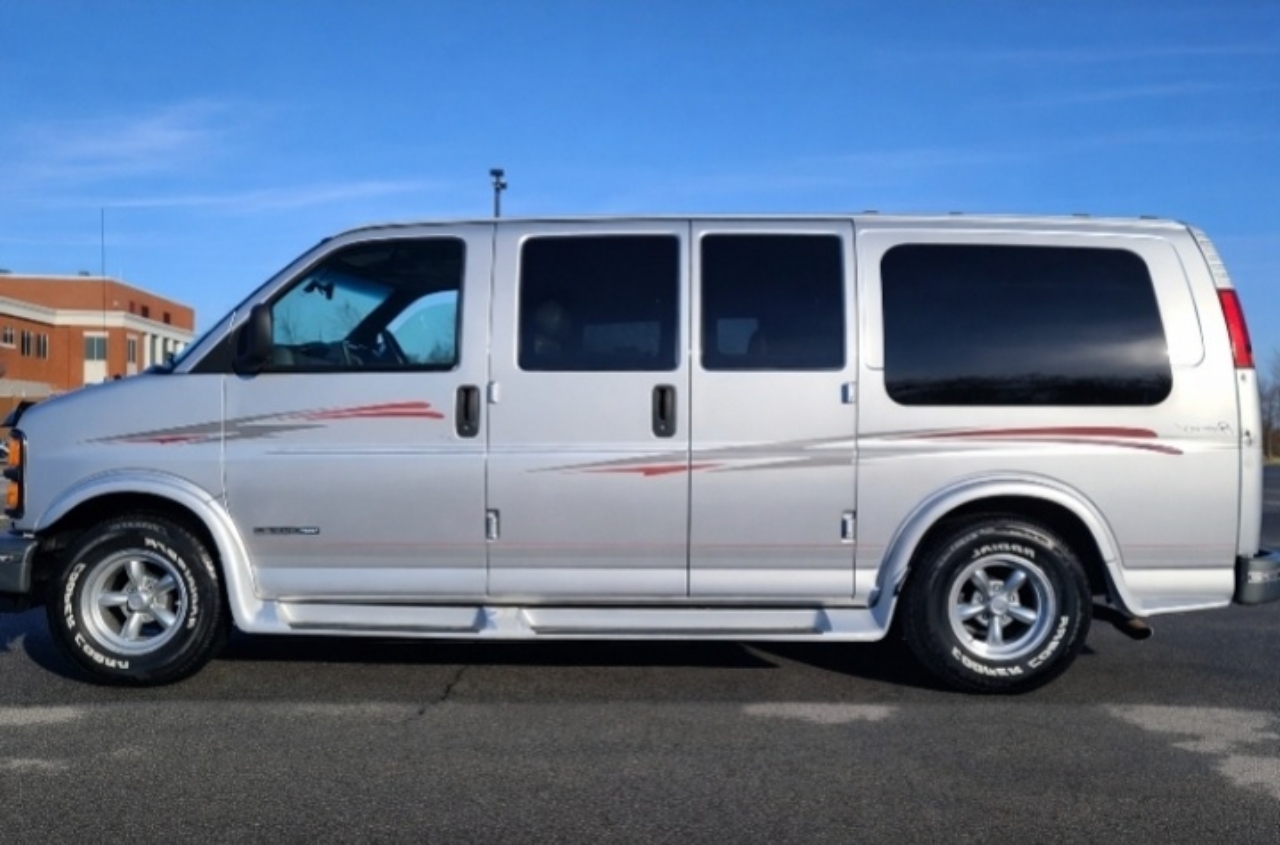 GMC Savana G1500 2002