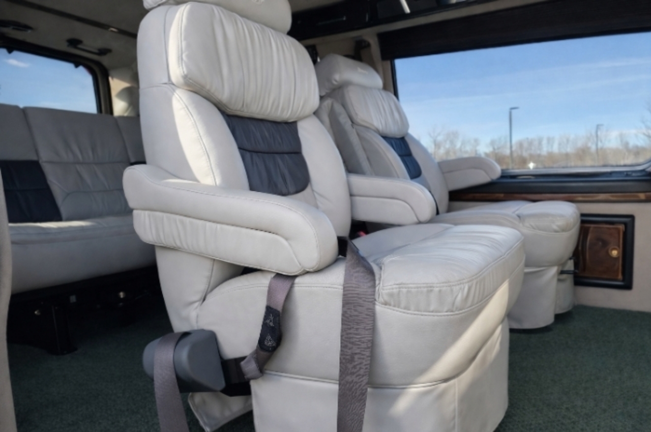 GMC Savana G1500 2002