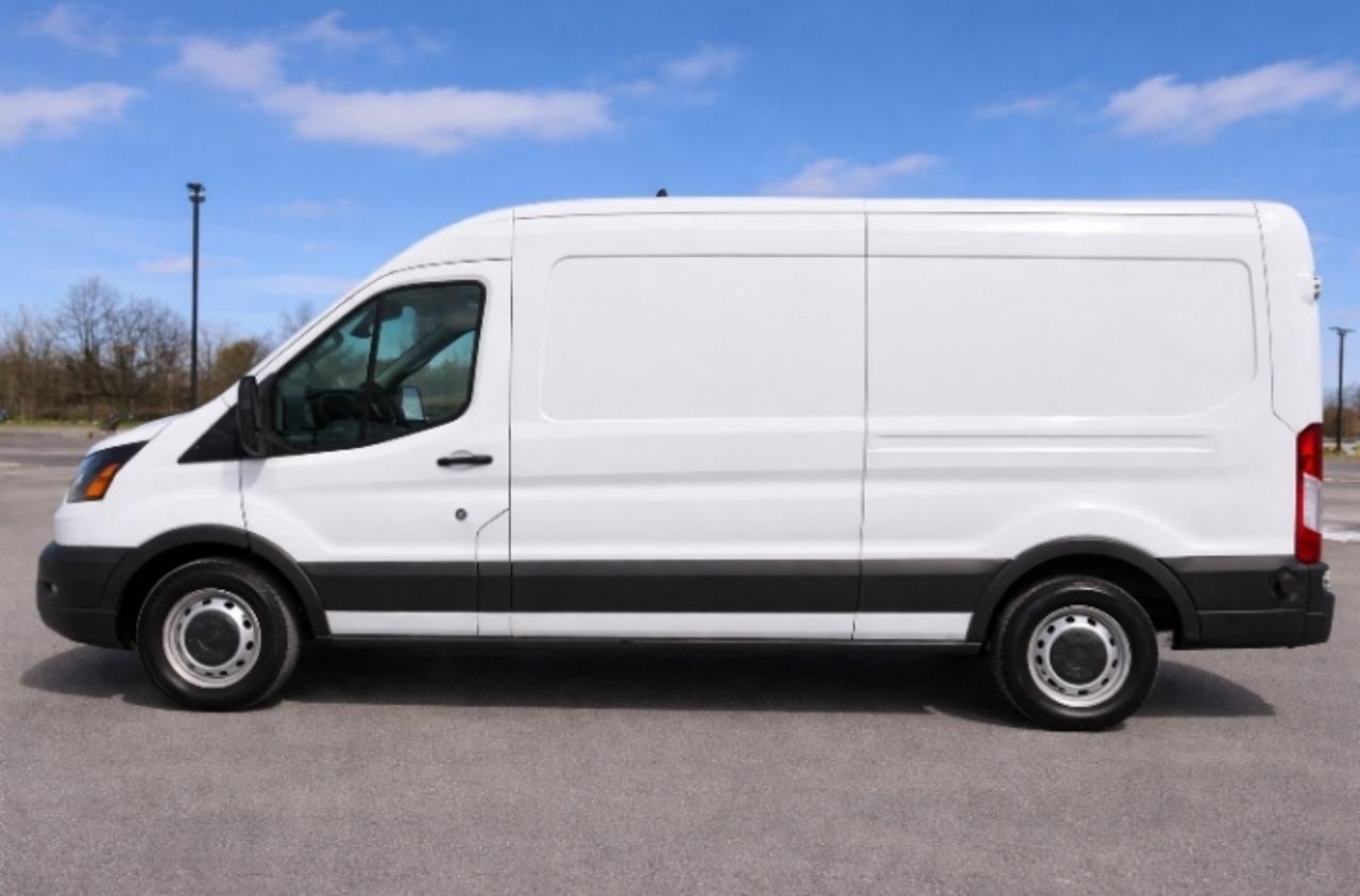 Ford Transit 250 Van Med. Roof w/Sliding Pass. 148-in. WB 2020