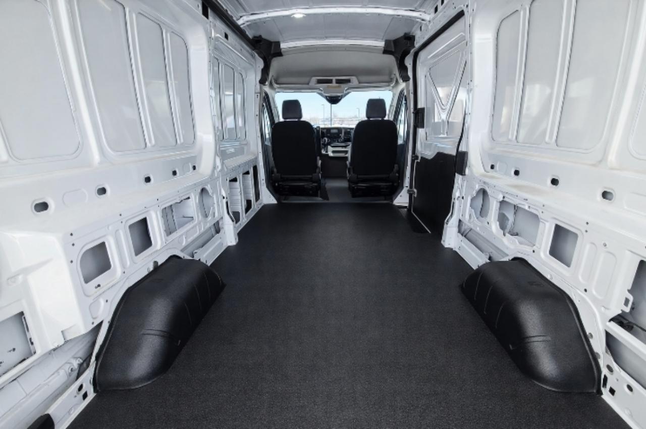 Ford Transit 250 Van Med. Roof w/Sliding Pass. 148-in. WB 2020