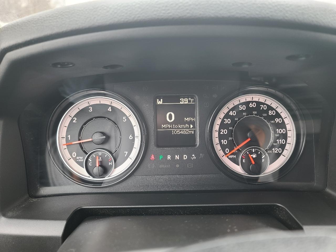 RAM 1500 Classic Tradesman Quad Cab 4WD 2023