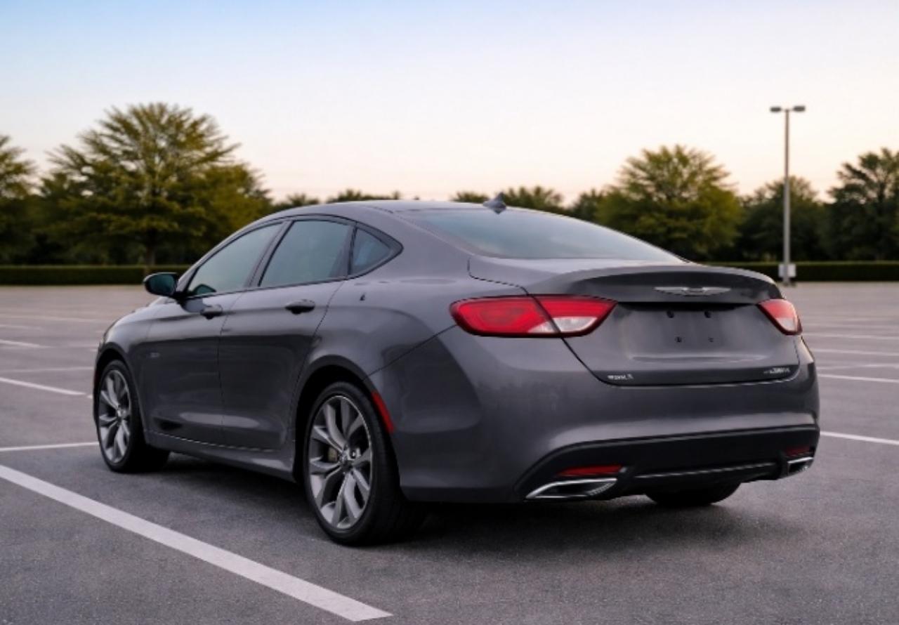 Chrysler 200 S AWD 2015