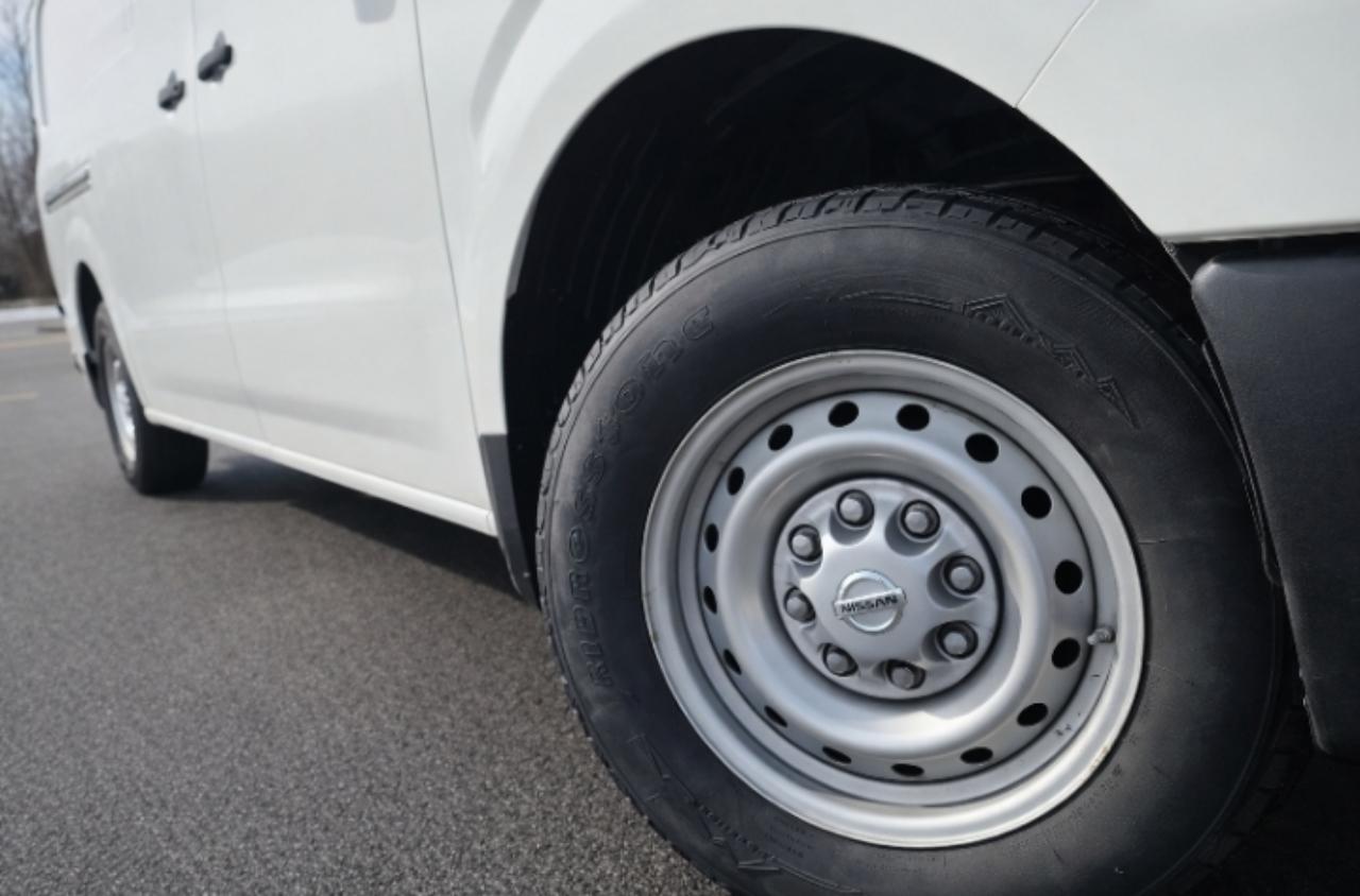 Nissan NV Cargo 2500 HD S V6 2020