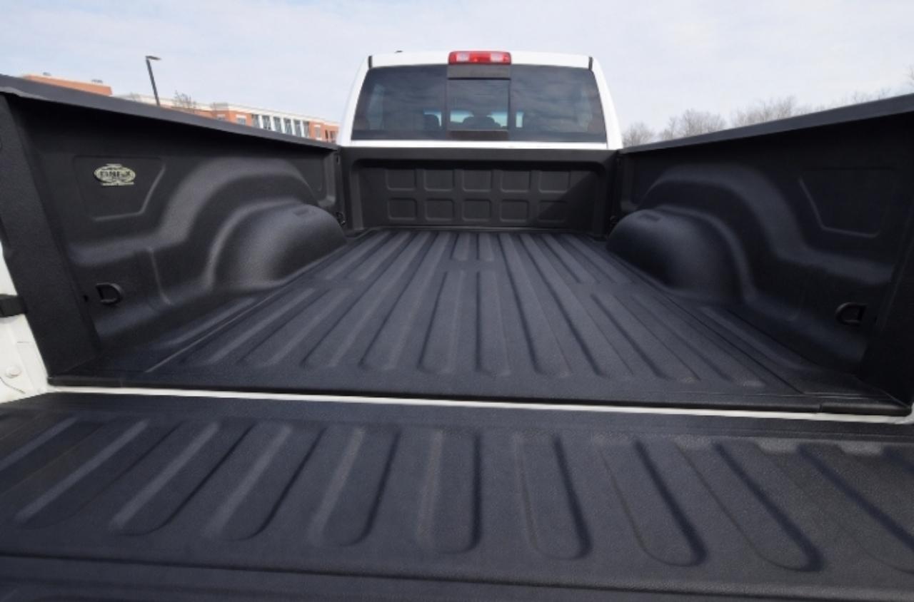 RAM 1500 Big Horn 4x2 Crew Cab 6'4" Box 2014