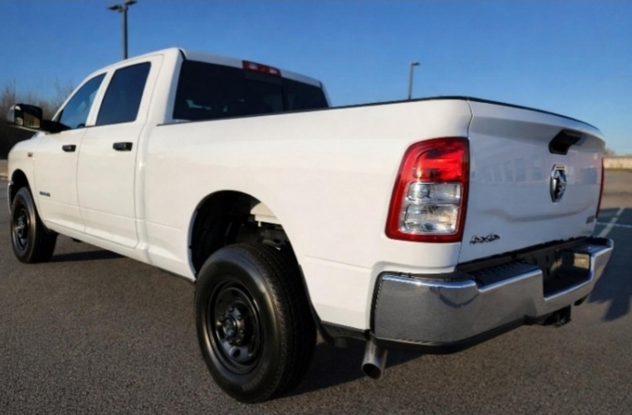 RAM 2500 Tradesman Crew Cab SWB 4WD 2022