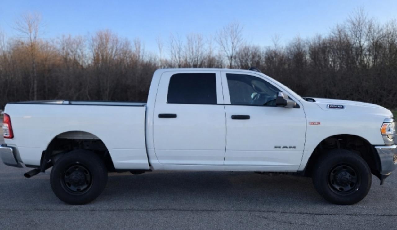 RAM 2500 Tradesman Crew Cab SWB 4WD 2022