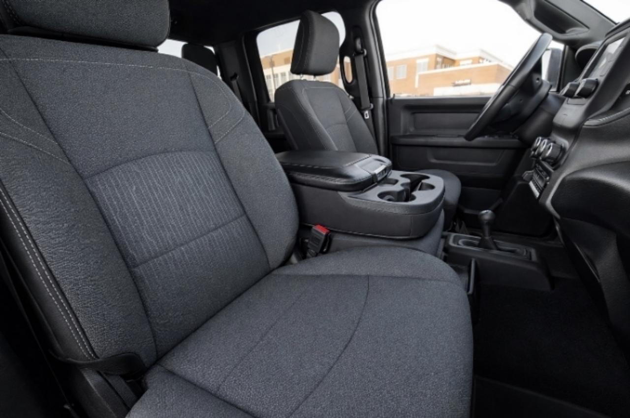 RAM 2500 Tradesman Crew Cab SWB 4WD 2022