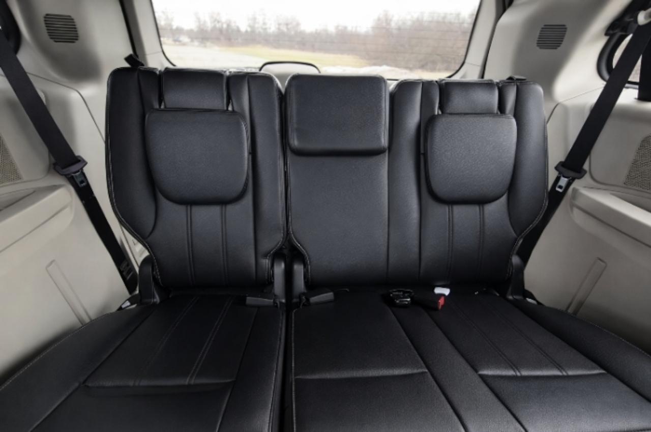 Chrysler Town & Country Touring 2014