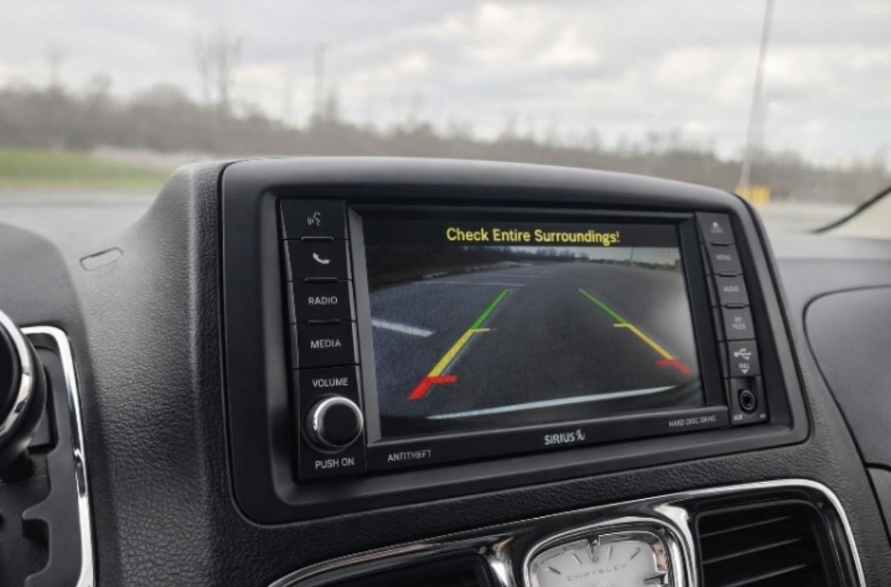 Chrysler Town & Country Touring 2014