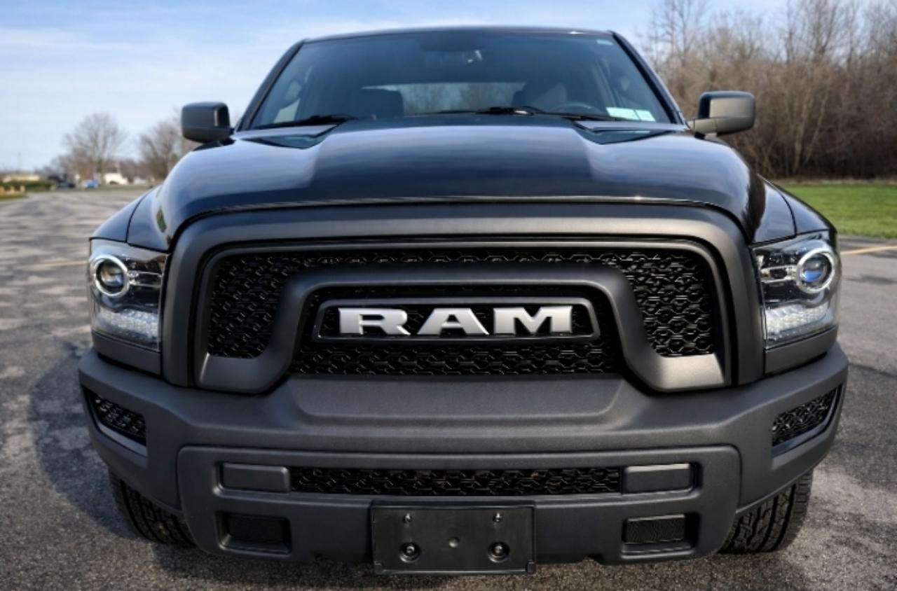 RAM 1500 Classic Warlock 4x4 Crew Cab 5'7" Box 2022