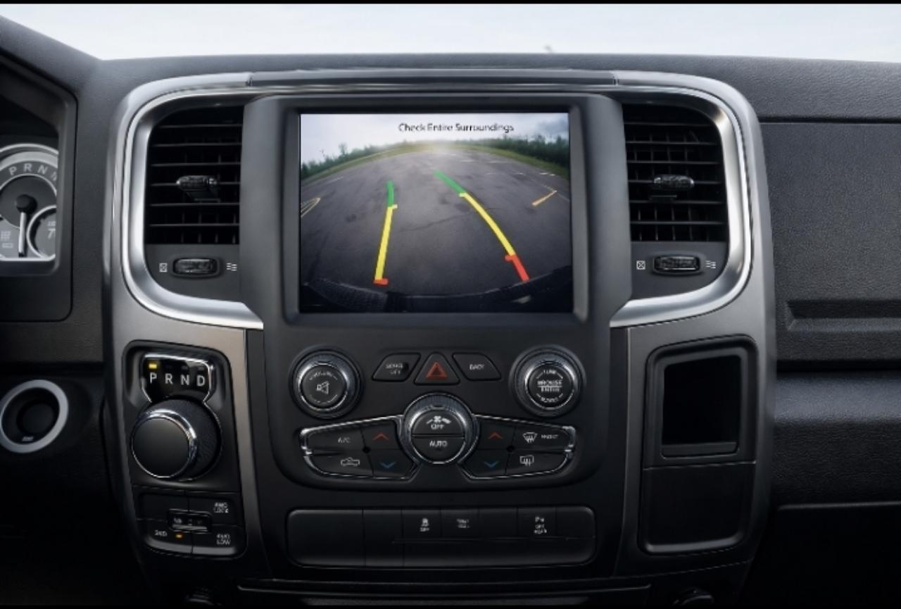 RAM 1500 Classic Warlock 4x4 Crew Cab 5'7" Box 2022