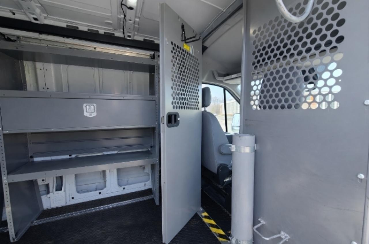 Ford Transit 250 Van Med. Roof w/Sliding Pass. 148-in. WB 2019