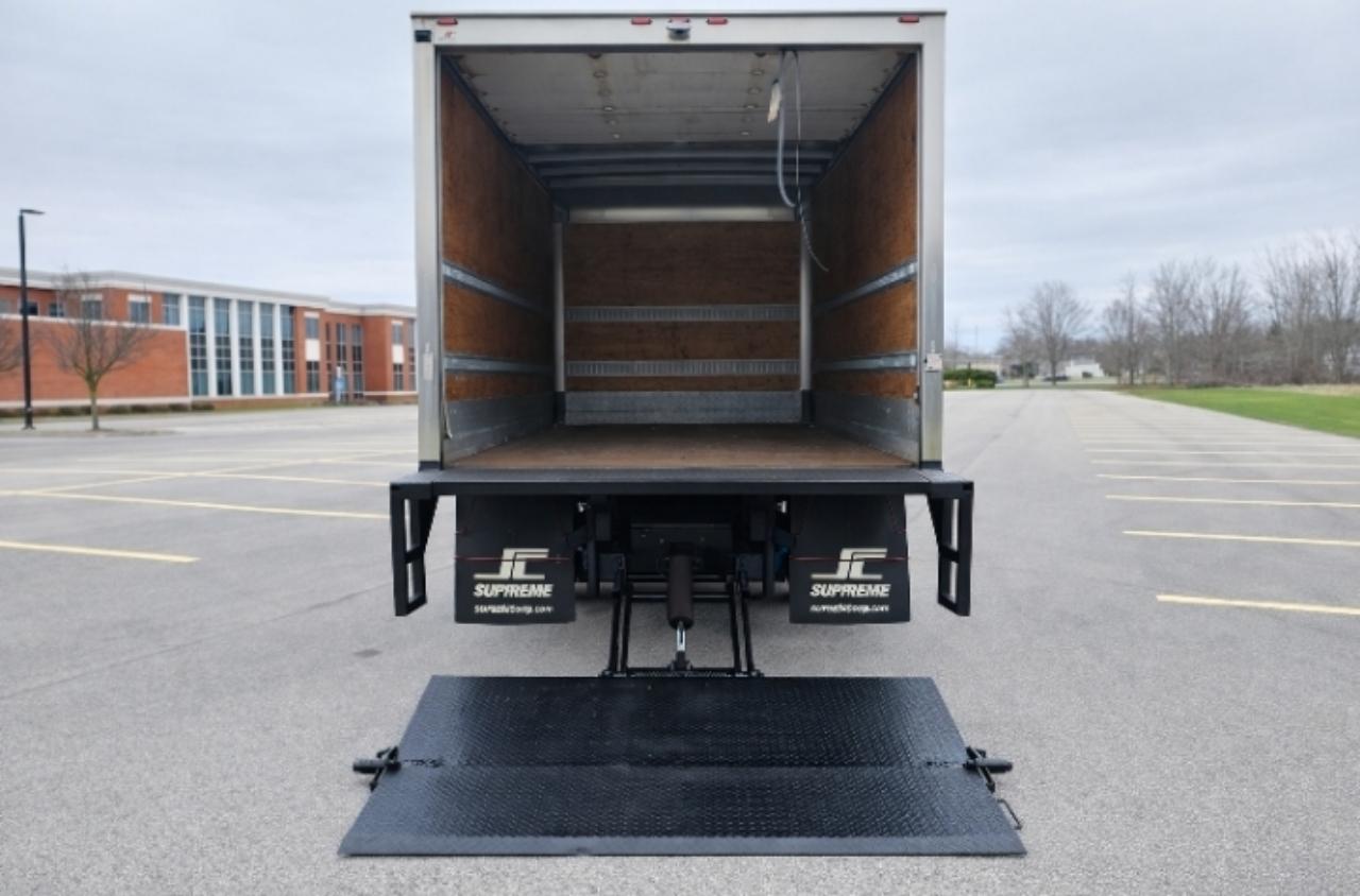 Ford F-550 Regular Cab DRW 2WD 2015