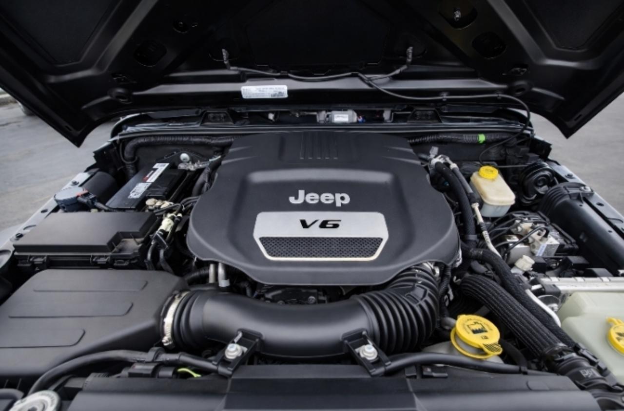 Jeep Wrangler Sport 4WD 2017