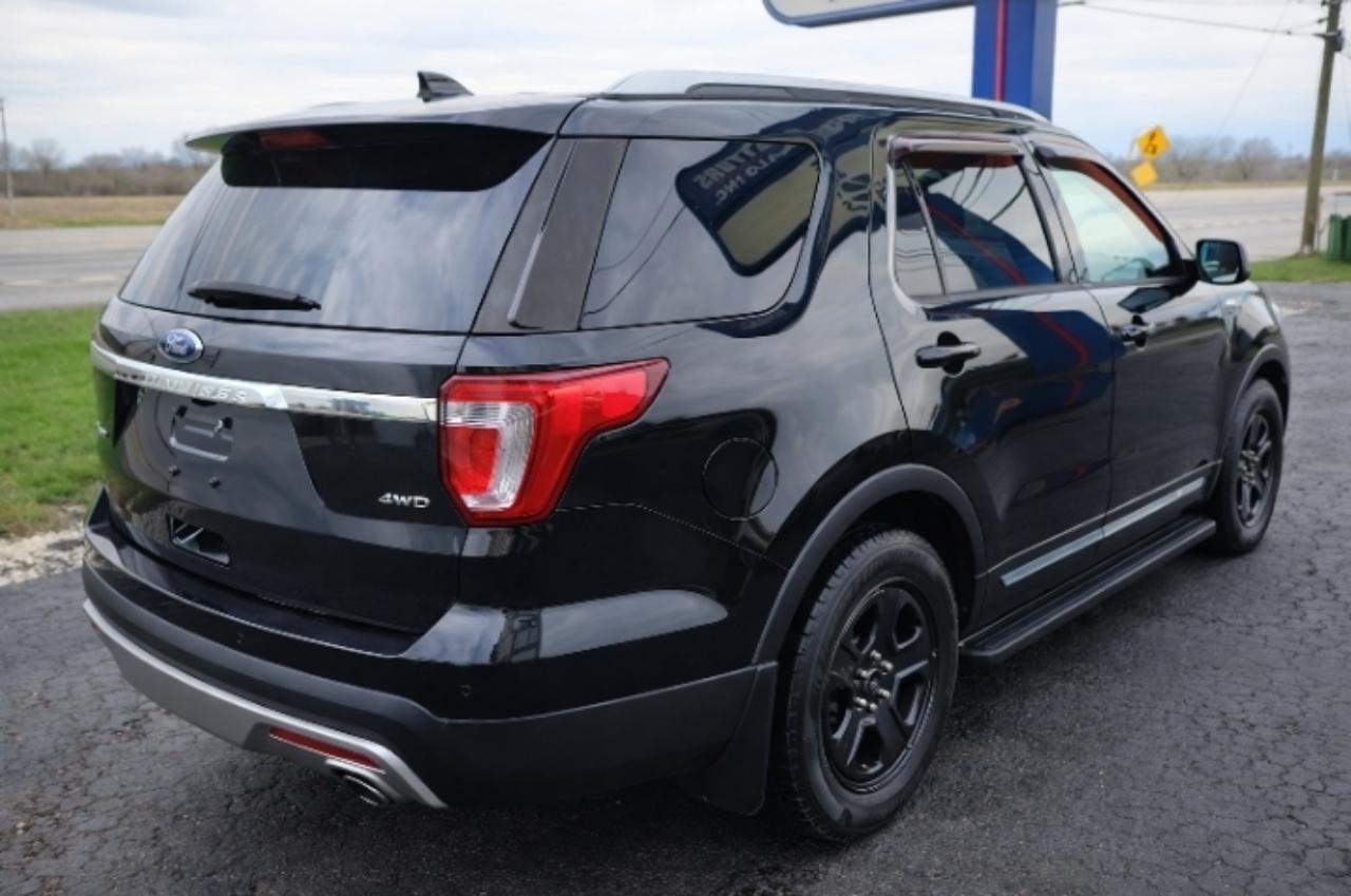 Ford Explorer XLT 4WD 2017