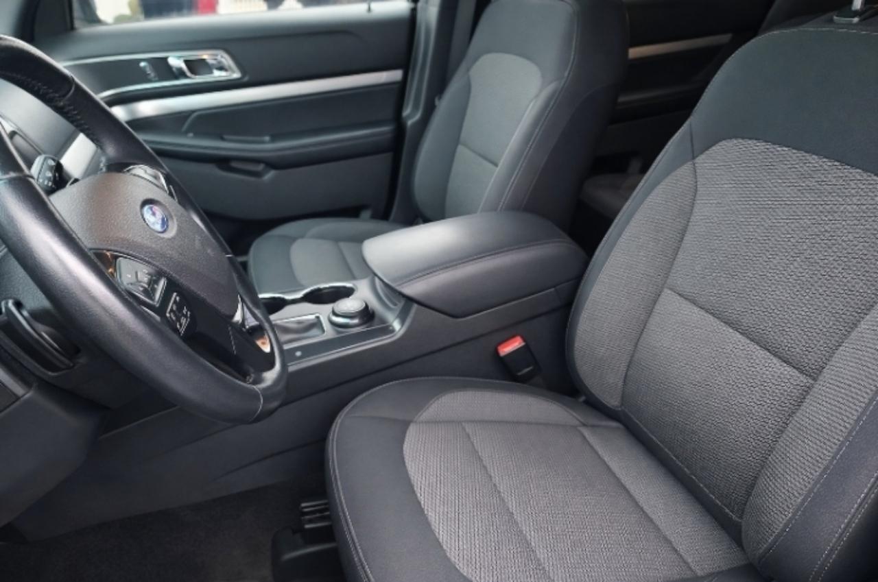Ford Explorer XLT 4WD 2017