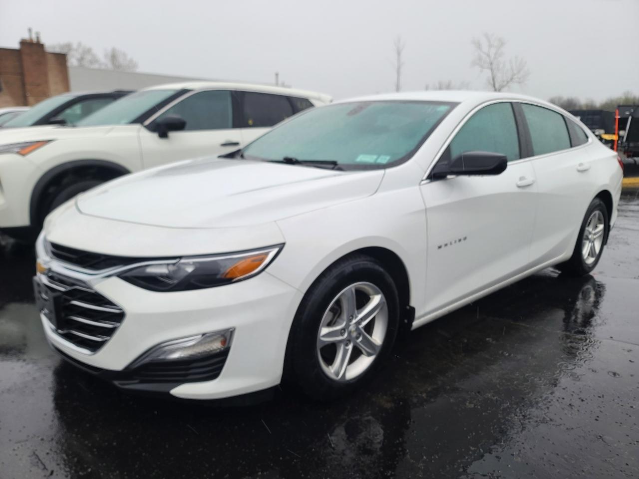 Chevrolet Malibu LS 2022