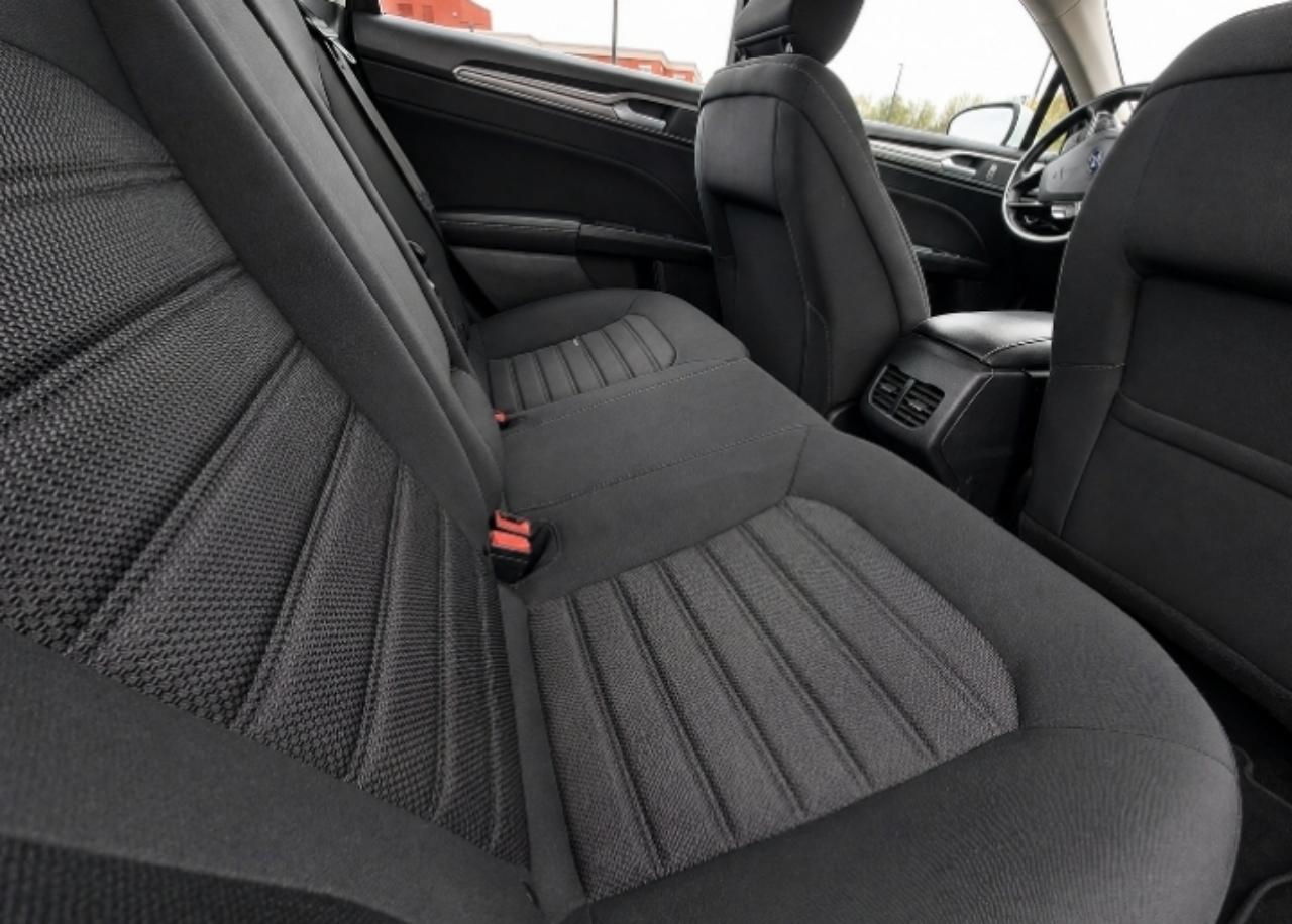 Ford Fusion SE AWD 2020