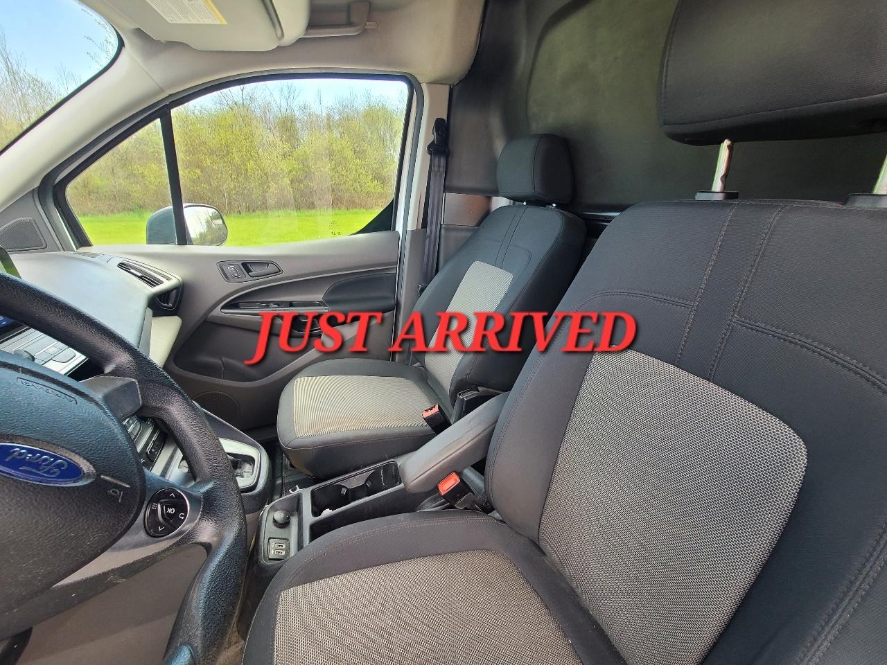 Ford Transit Connect Cargo Van XL LWB 2022