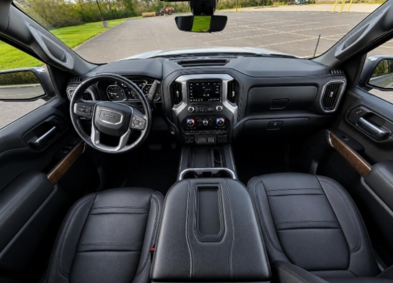 GMC Sierra 1500 Denali Crew Cab Long Box 4WD 2020