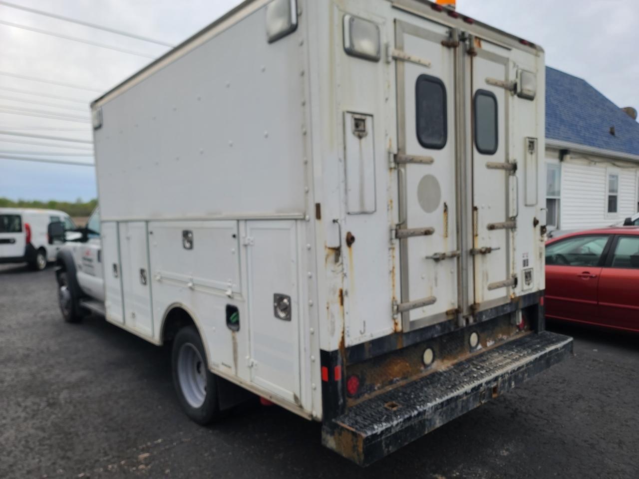Ford F-550 SuperCab DRW 2WD 2013