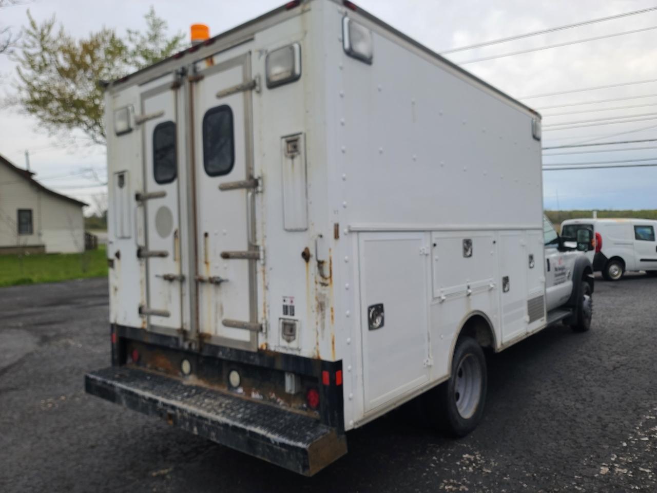 Ford F-550 SuperCab DRW 2WD 2013