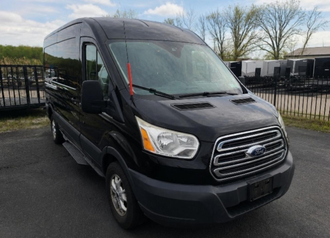 Ford Transit 250 Van Med. Roof w/Sliding Pass. 148-in. WB 2015